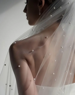 Pearl Veil