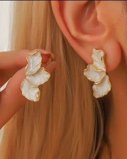 FLORA Petal Shaped Earrings