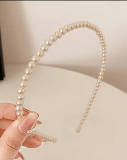 Minimalist Pearl Headband